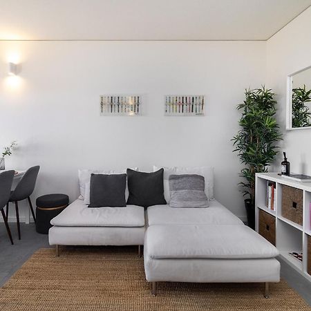 Whome Study & Surf Carcavelos 1-Bed By Beach & Nova Sbe Eksteriør billede