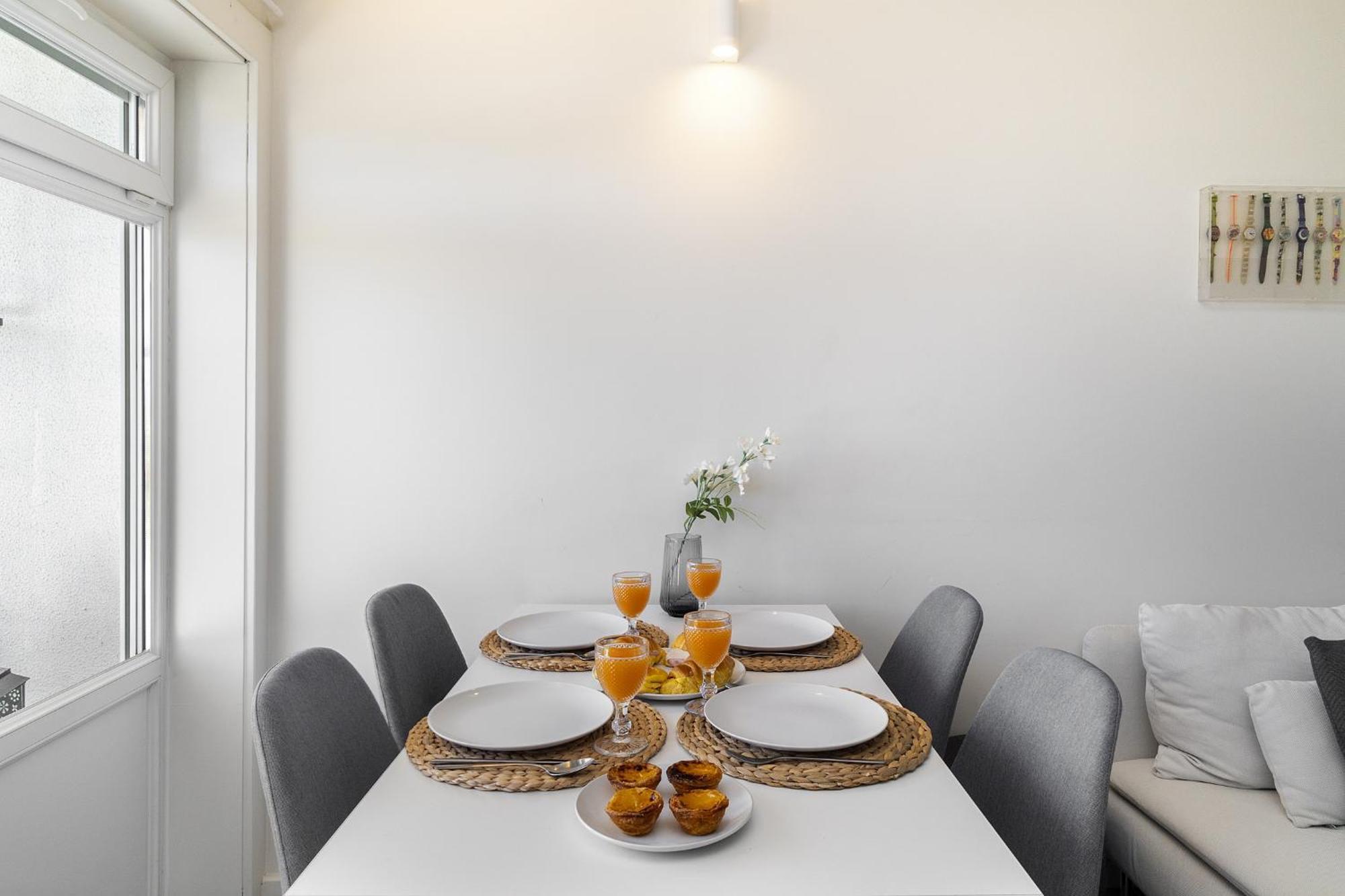 Whome Study & Surf Carcavelos 1-Bed By Beach & Nova Sbe Eksteriør billede