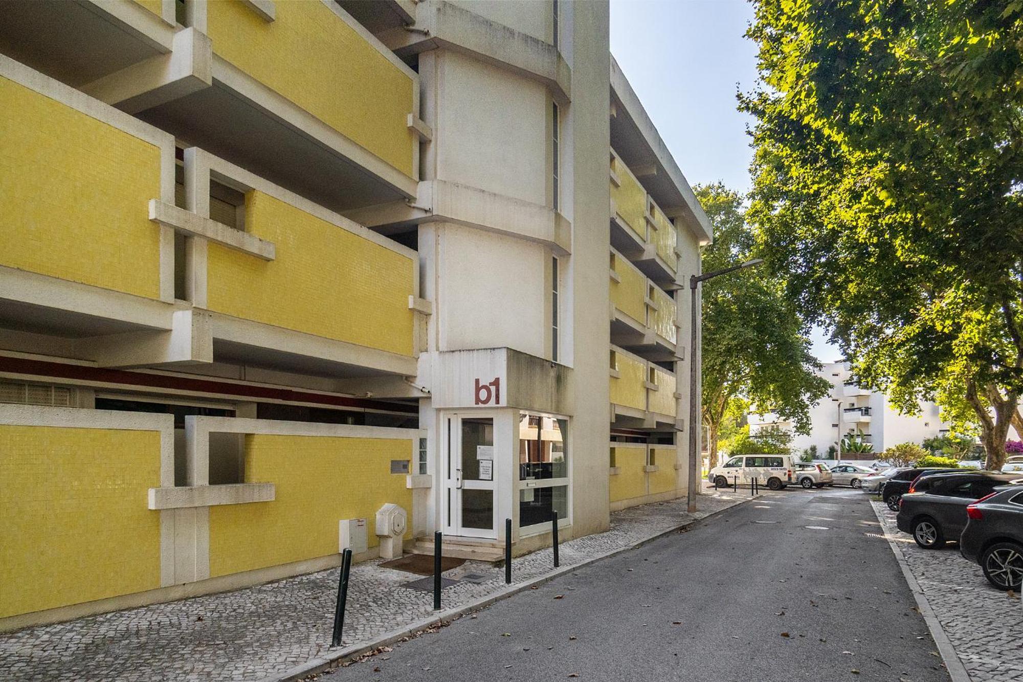 Whome Study & Surf Carcavelos 1-Bed By Beach & Nova Sbe Eksteriør billede